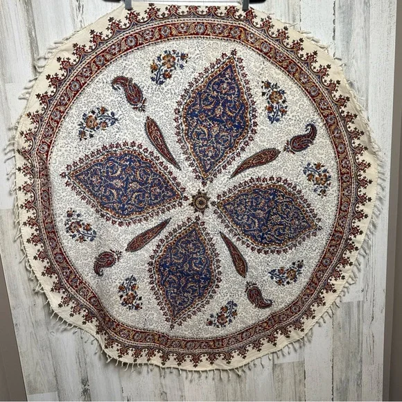 Vintage Round Tablecloth Isfahan Iran Hand Woven Paisley 45” Diameter Borkhar